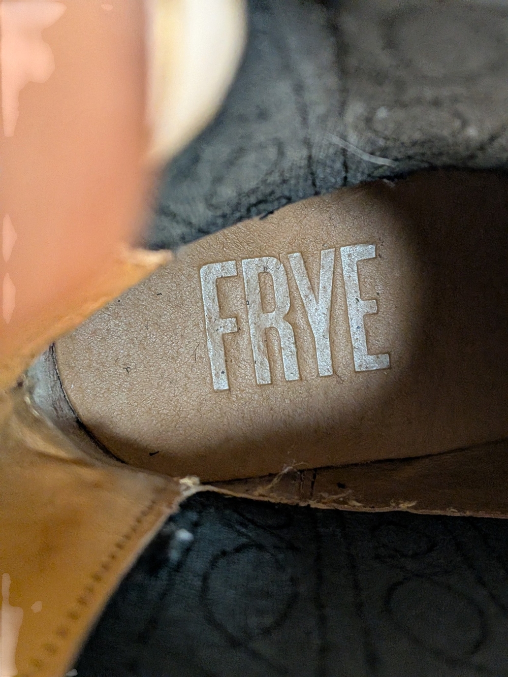 FRYE Campus Platform Chelsea Black Boot...Size 8 - Picture 9 of 10